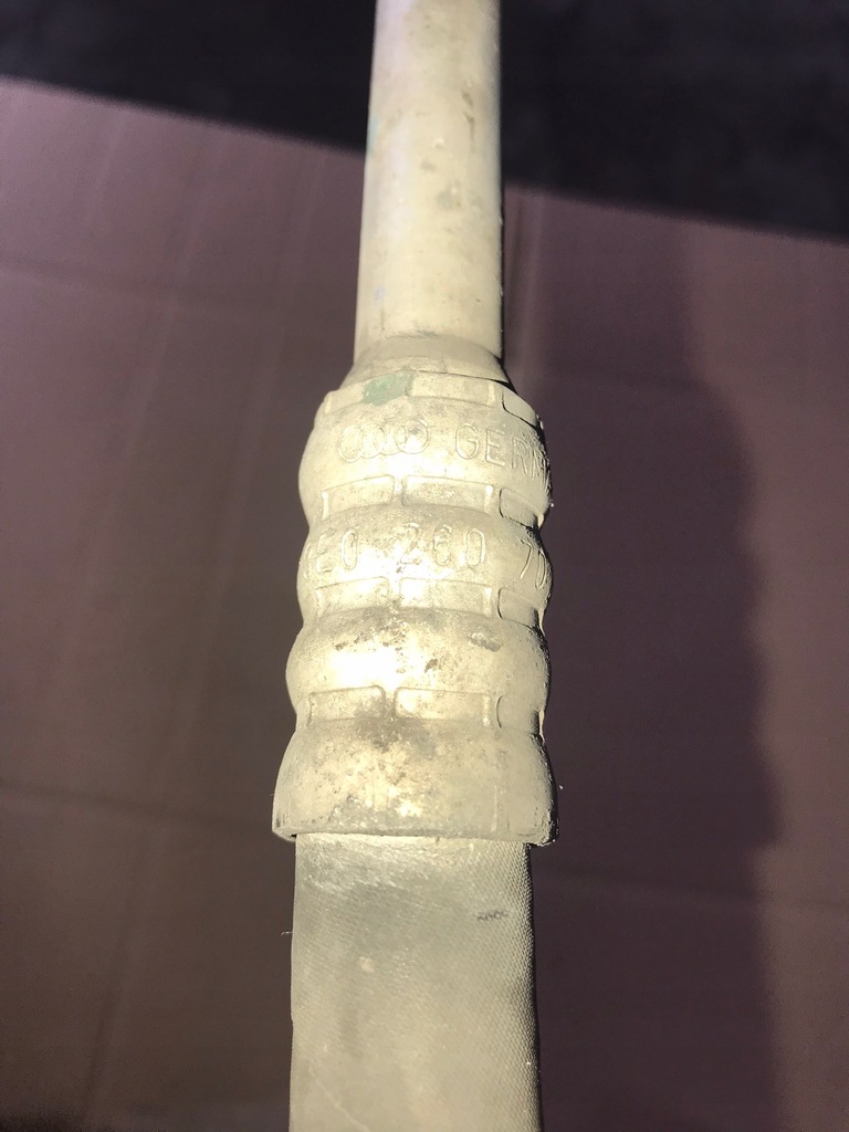 фото №6, Audi a4 b7 труба шланг кондиціонера 8e0260701bs