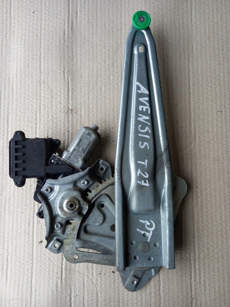 фото №1, Toyota avensis t27 правый задняя подъемник стекло