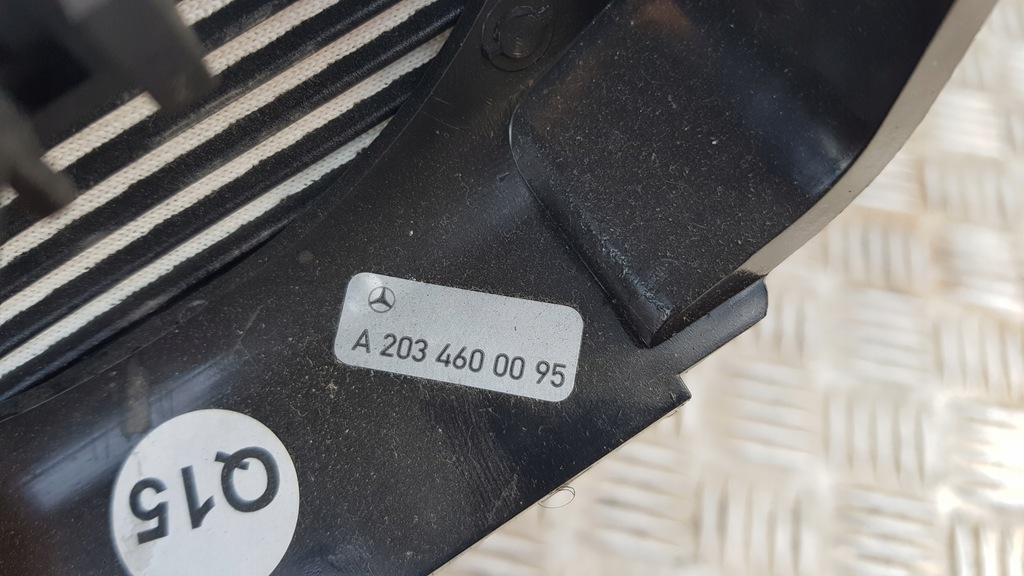 фото №11, Защита корпус колонки руля mercedes-benz оригинальный номер a2034600095