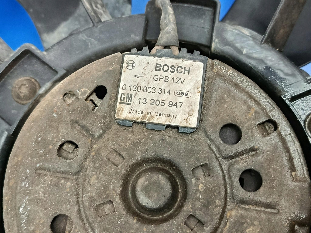 Opel astra h 1.4 gtc вентилятор вентилятор радіатора 13205946 Недорого