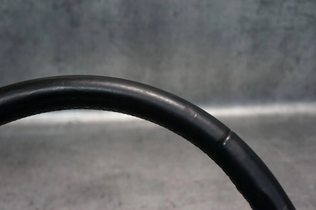 фото №12, Воздуховод трёхспицевая кожа vw eos golf 1q0419091aa