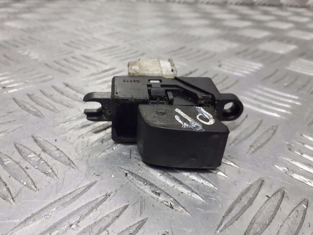 фото №1, Кнопка переключатель стекло toyota yaris i