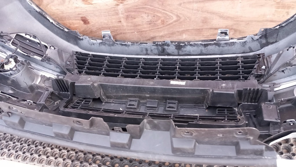 фото №11, Citroen c3 picasso бампер перед ezrc противотуманная фара