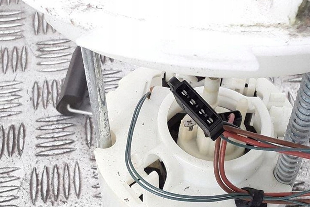 фото №9, Насос бака пального dodge charger 04581409ag 5.7l бензиновий 276kw 2015