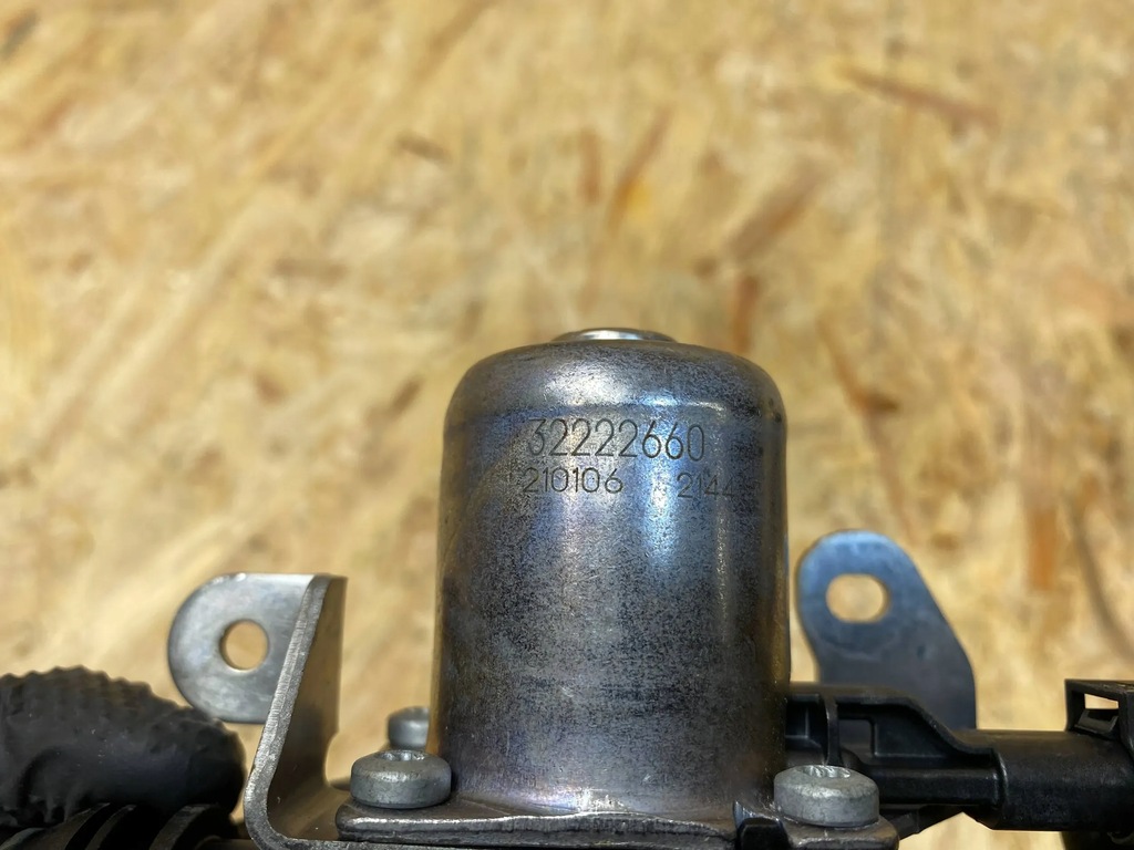 фото №9, Электроклапан клапан циркуляции wody volvo xc60 ii xc90 ii v90 32222660