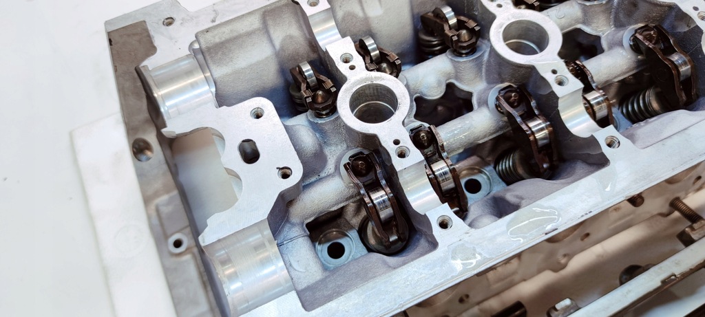 фото №13, Головка комплектна audi a5 a5 a6 c7 a7 2.8 3.2 fsi 06e103404a