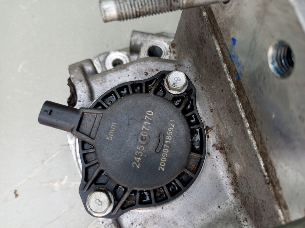 фото №8, Hyundai i20 iii bayon 1.0 t-gdi захист корпус розподільного валу 21351-07170