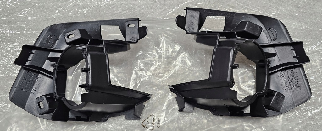 Новий оригінальний бампер перед передній renault trafic iii 3 2014-2020 Доставка