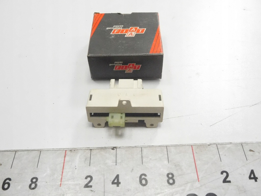фото №7, Выключатель кондиционера fiat siena оригинальный номер 7079461