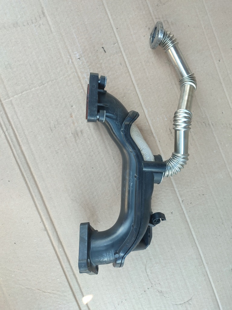 фото №6, Citroen ds3 труба шланг повітря 1.6 ehdi