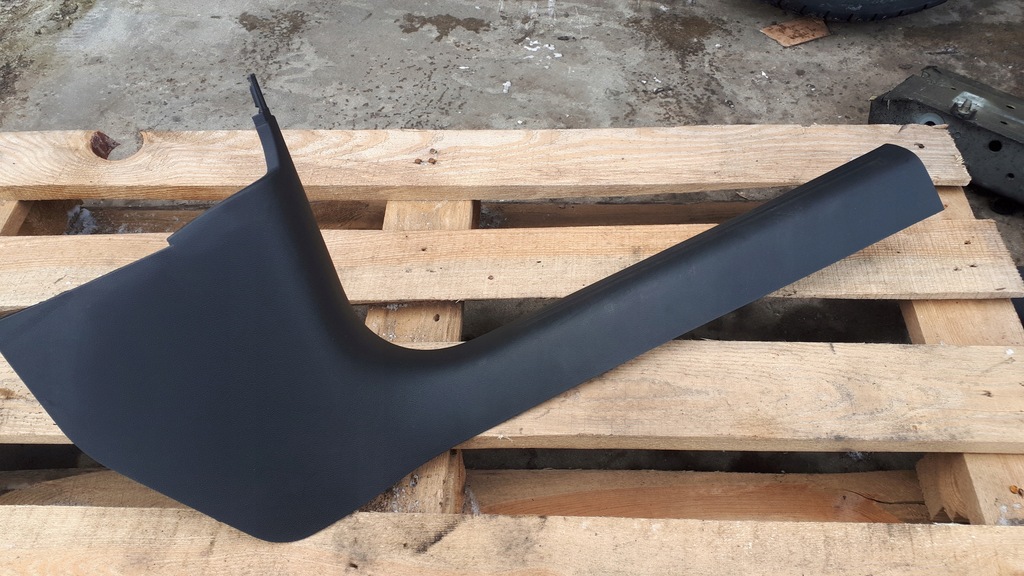 фото №1, S4 b8 a4 захист обшивка стійка права правий перед