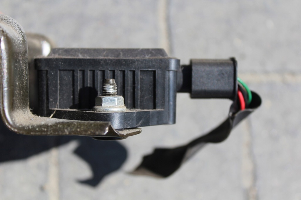 фото №10, Датчик датчик esp corolla verso ii 89183-02020