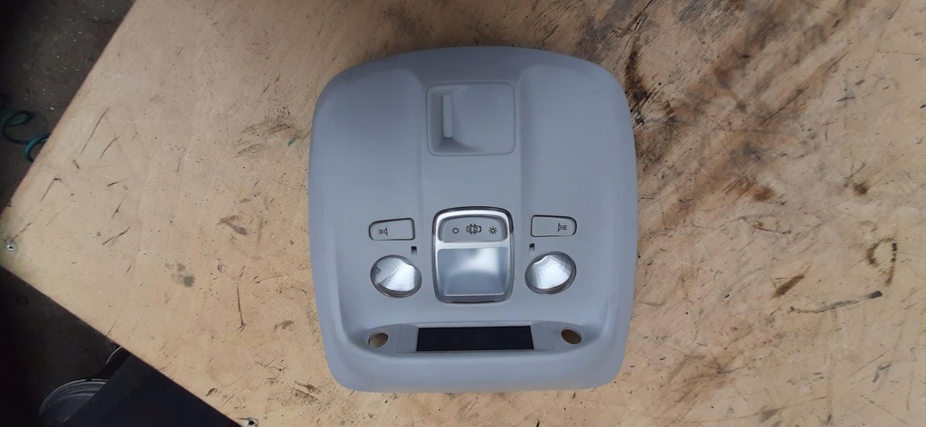 фото №1, Лампа потолочный освещение кабины салона peugeot expert iii 98151313bj