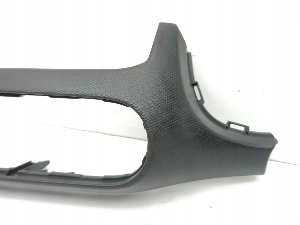 фото №8, Hyundai kona i 2019 левая сторона element панели приборной панели / середина