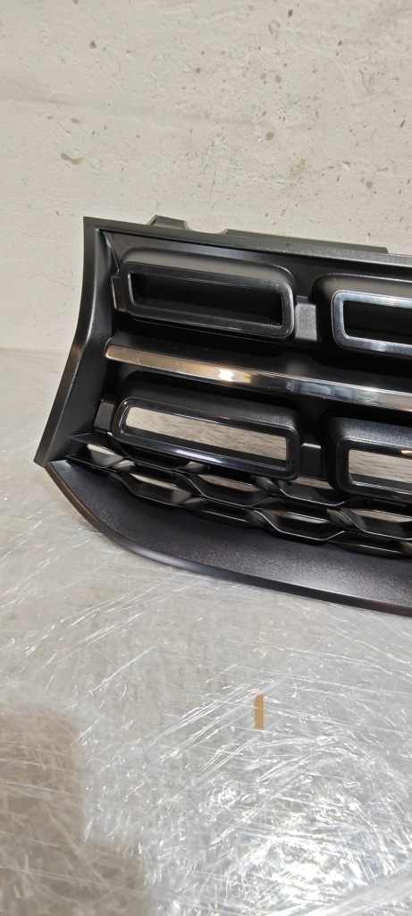 Nowa решётка радиатора решётка радиатора dacia sandero ii 2 рестайлинг Недорого