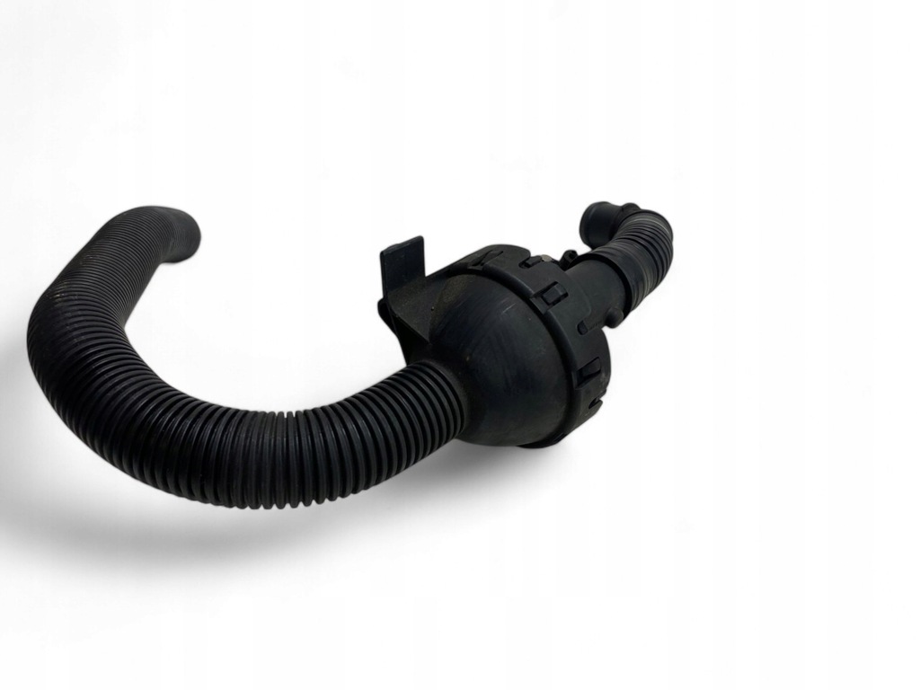 фото №9, Porsche 911 991 2013 частина труби впуску повітря 99111028103