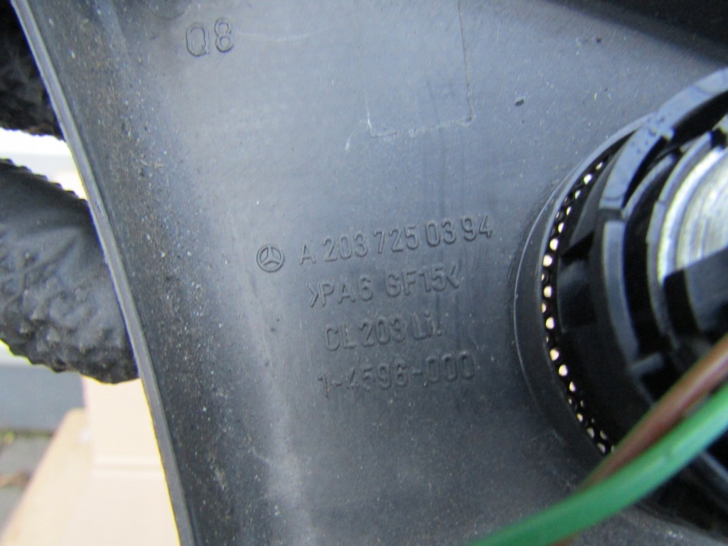 фото №8, 4 mercedes w203 coupe ліва захист заглушка трикутник динаміка дзеркало двері