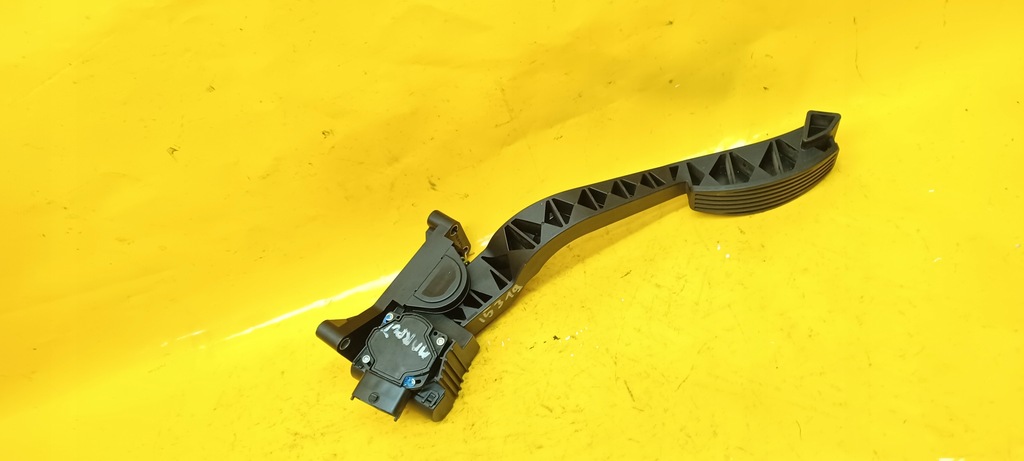 фото №9, Потенциометр газа alfa romeo 147 0281002380 bosch