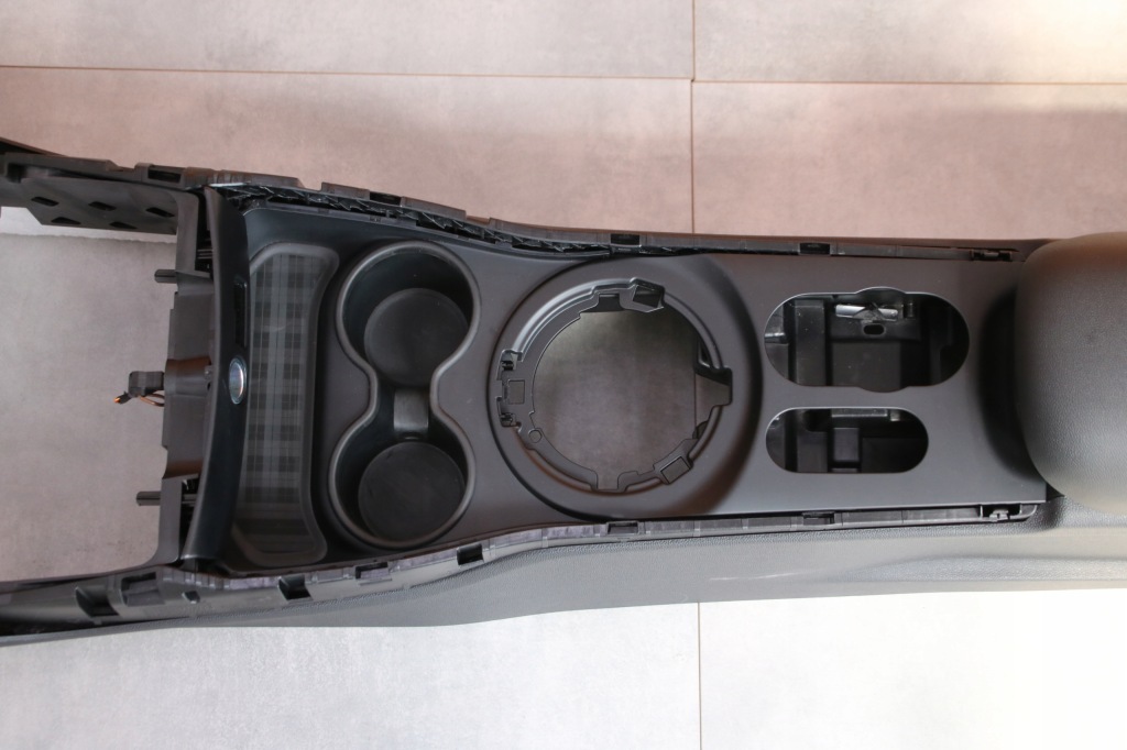 Mini clubman f54 туннель средний подлокотник + зарядное устройство беспроводная Оригинал