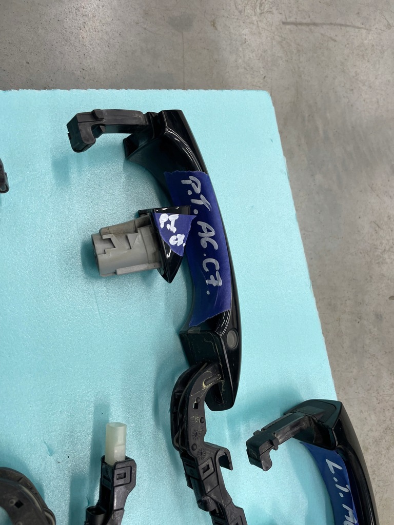 фото №11, Ручка keyless a6 a7 c7 q7 led перед задняя ly9t оригинал комплектная