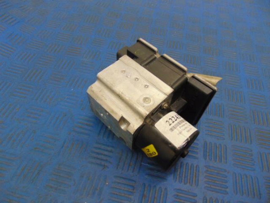 Купити Opel vectra c універсал 1.9cdti насос abs 15994401c