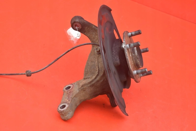 фото №10, Поворотный кулак левая перед nissan pulsar 1.2 dig-t 14r