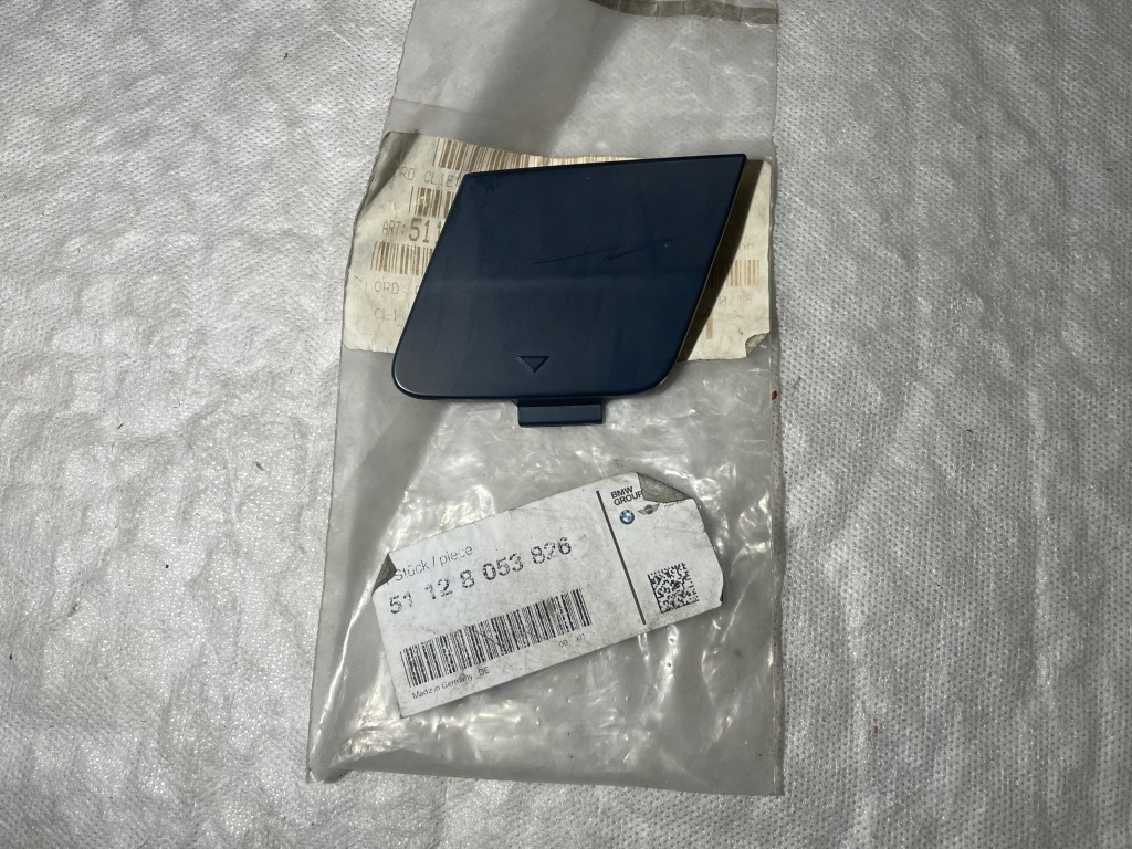 фото №1, Nowa оригінальна заглушка фаркоп бампера bmw 1 f20 f21 задня