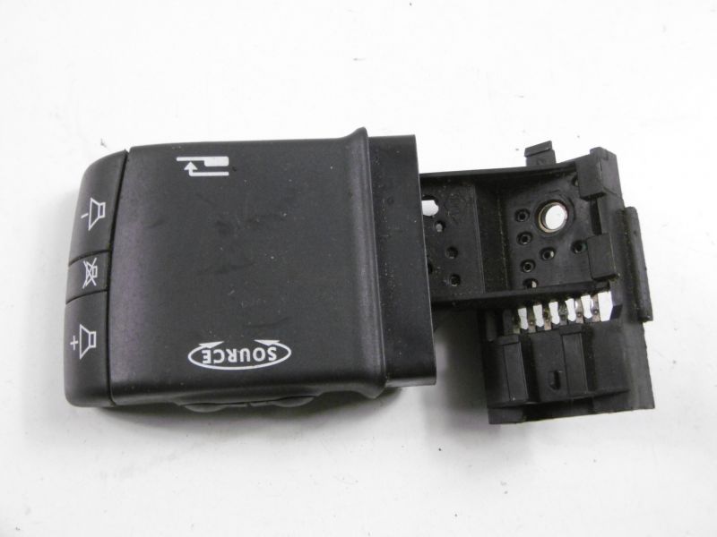 фото №1, Renault megane ii вимикач перемикач радіо 8200103769