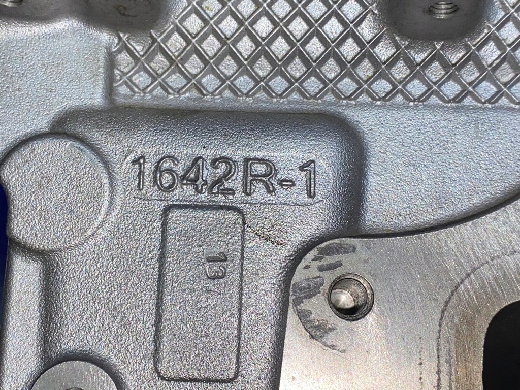 фото №13, Головка двигуна captur dacia sandero nissan 0.9 tce 1642r-1 h4bb408