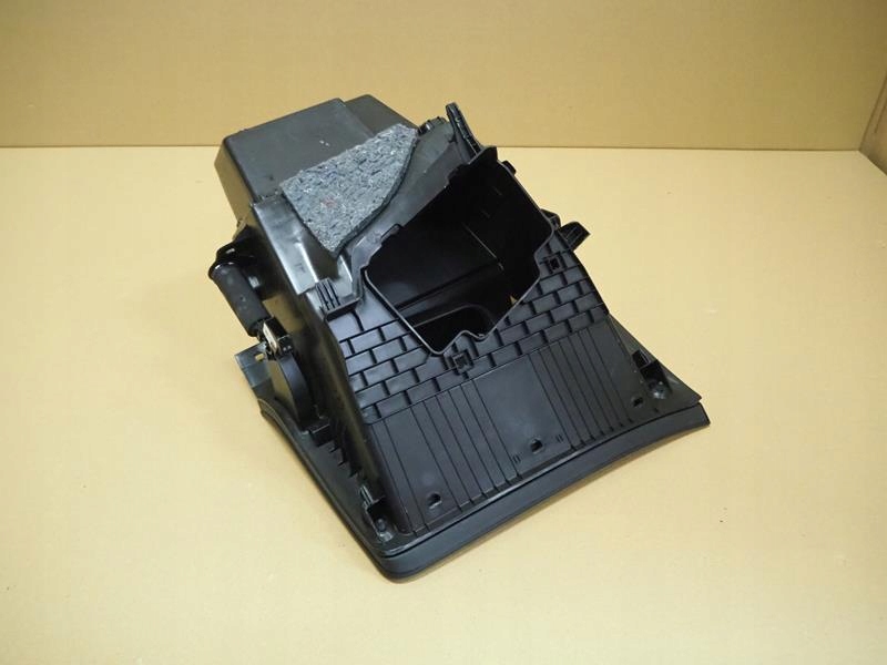 фото №4, Бардачок пасажира peugeot 2008 ii