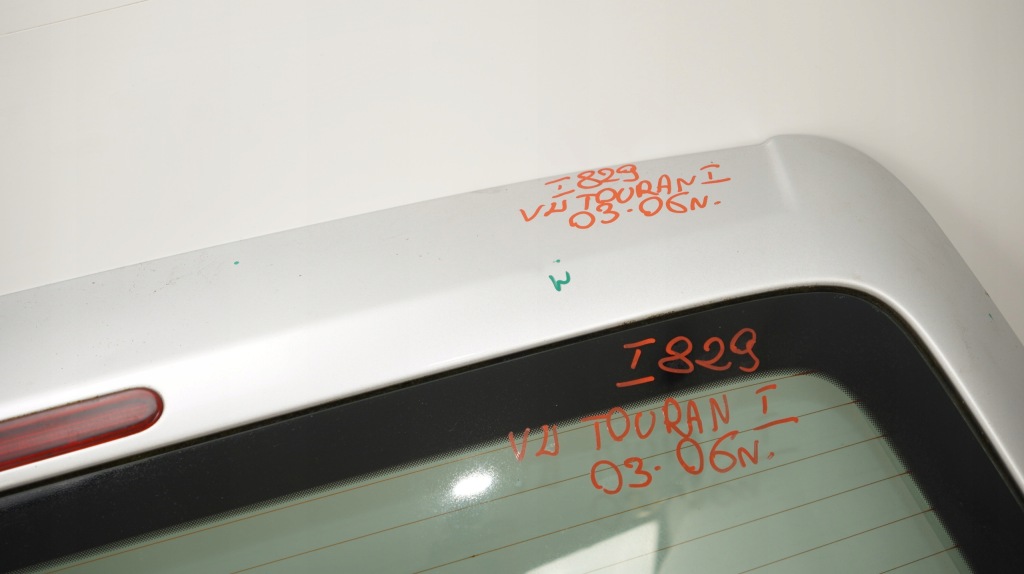 фото №10, Кришка багажника багажника задня vw touran i 03-06r la7w