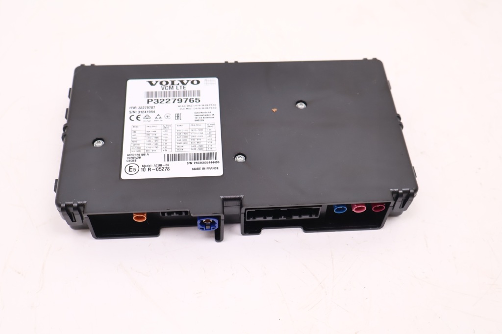 Купить Volvo xc40 модуль vcm 32279765