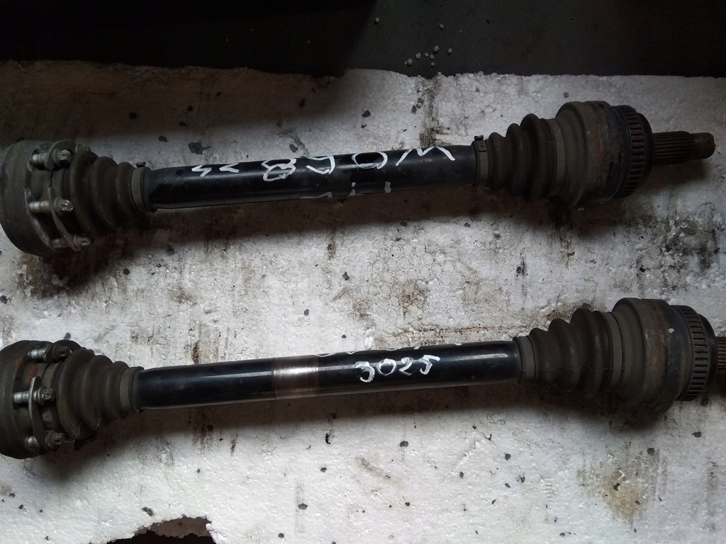 фото №1, Bmw e89 z4 приводной вал задняя левая 7587791