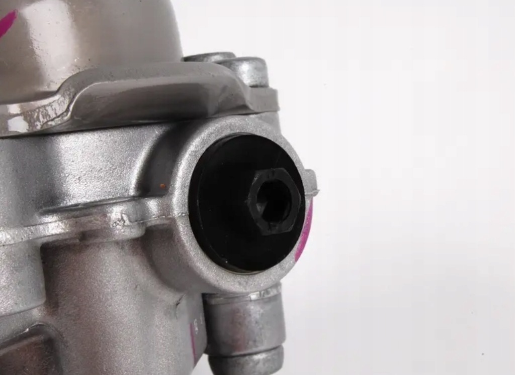 Насос усилителя руля bmw 3 кабриолет  e46 6760034 32416760034оригинальная в Украине