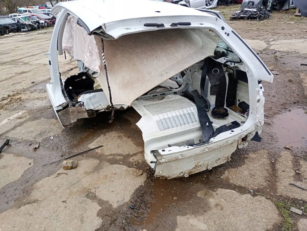 Кузов четвертина крило задній правий поріг дах лонжерон skoda octavia iv Зі Шроту
