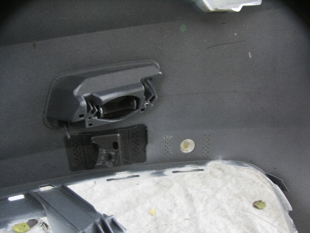 Audi a3 8v sedan 13 -16 бампер передний решётка радиатора kielce-gliwice Оригинал