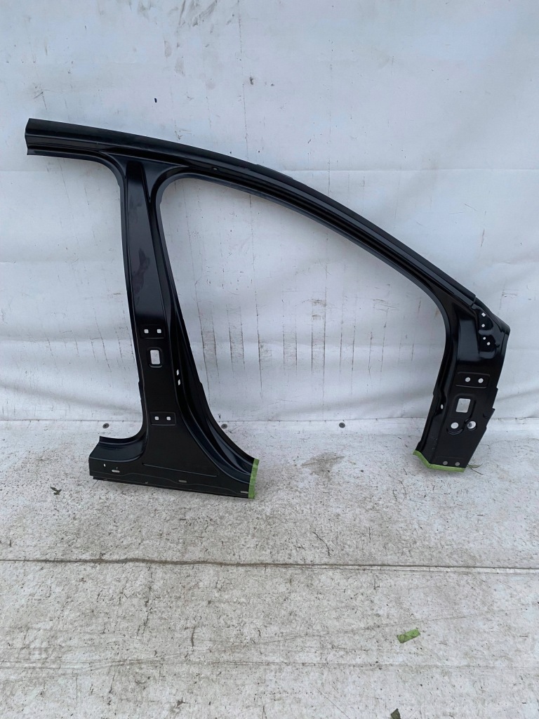 Купить Volvo v40 31301908 стойка  правый  a b порог обшивка