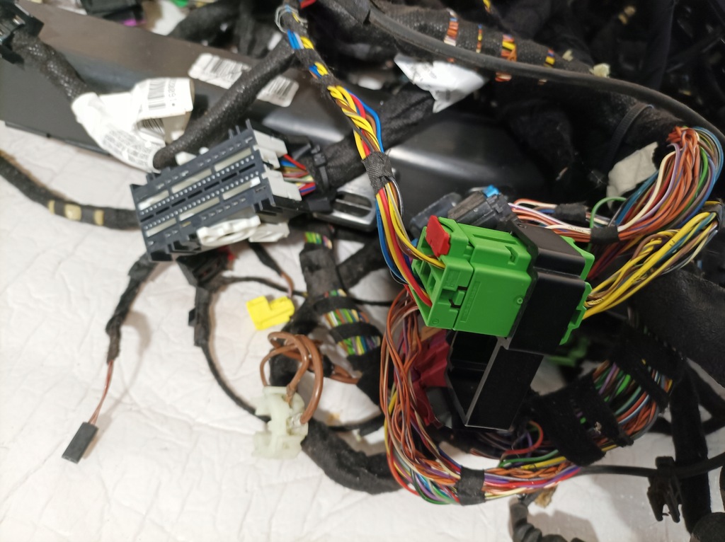 фото №5, S3 a3 8v 2.0 tfsi жгут электрическая салона sedan