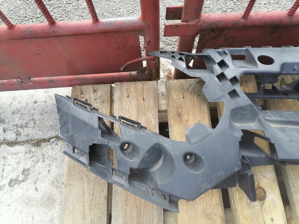 фото №9, Ford transit connect dt11-17k778-a кронштейн бампер