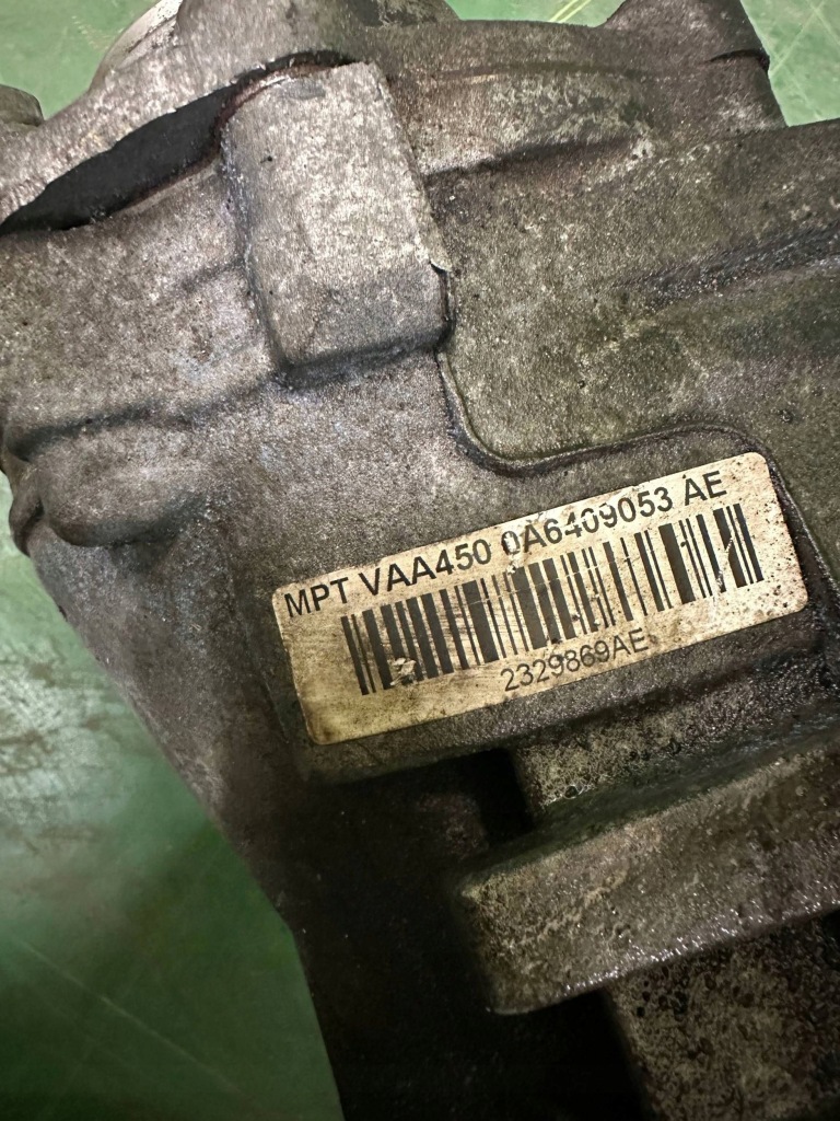 Zsb0a409053ae редуктор коробки передач rozdzielnia привода volkswagen tiguan с Разборки