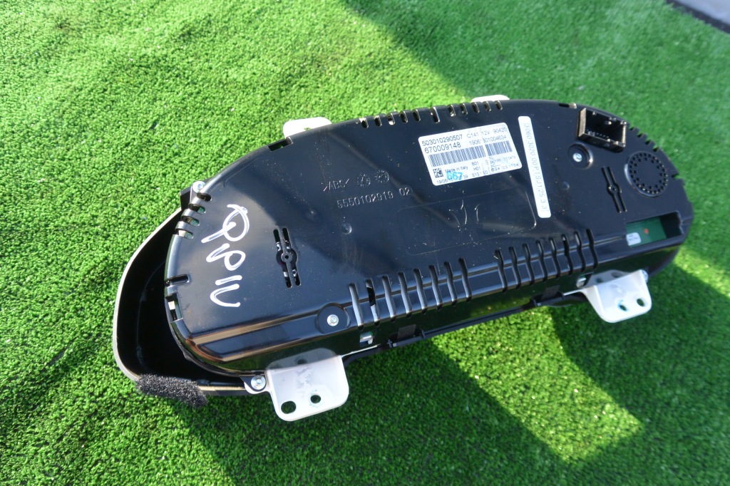 Счетчик приборы бензин maserati quattroporte vi америка в Украине