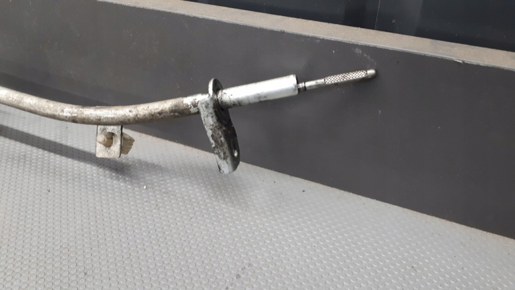 фото №2, 51772527 щуп alfa romeo 147 1.9 jtd