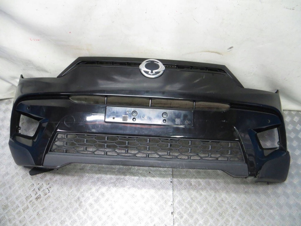 Купить Ssangyong tivoli бампер перед передний lak 15-