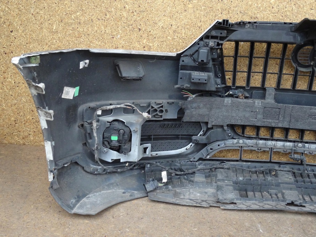 фото №12, Audi q3 8u 11-14 бампер перед передній решітка радіатора решітка радіатора протитуманні фари датчики pdc