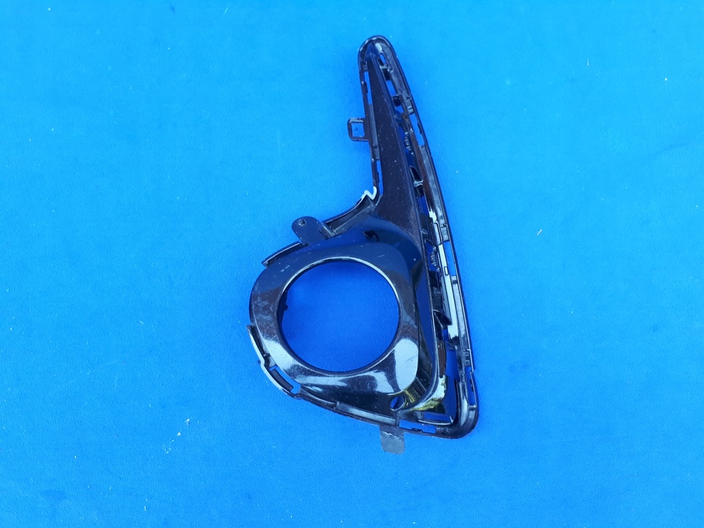 фото №1, Toyota yaris 2017- 17- заглушка ліва решітка рамка