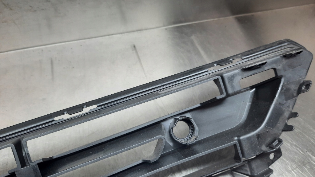 фото №12, Решітка бампера середня 32227363 volvo v90 cc s90 pdc