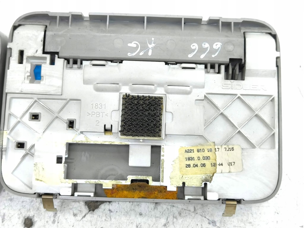 фото №10, Mercedes-benz s w221 2007 комплект лампа потолочный задняя