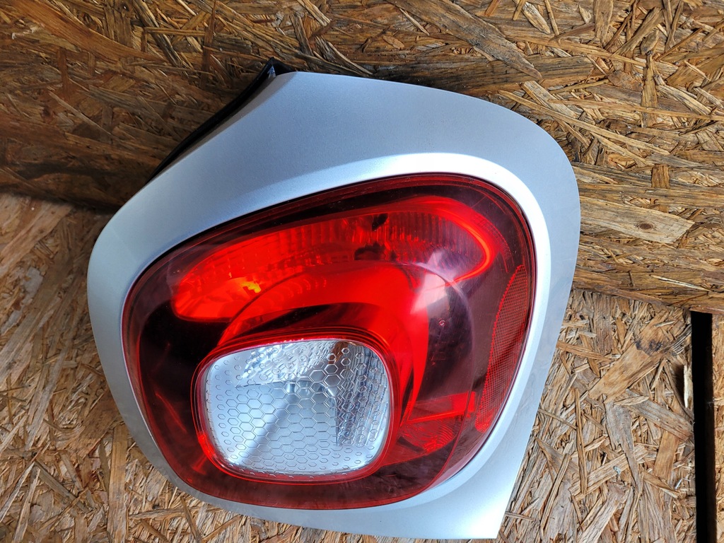 фото №2, Лампа задня задня права smart forfour ii 2
