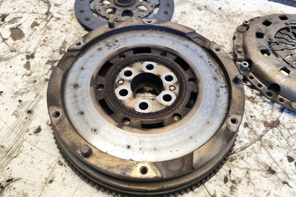 фото №5, Комплект зчеплення bmw 3 compact e46 7506737 1.8l бензиновий 2003