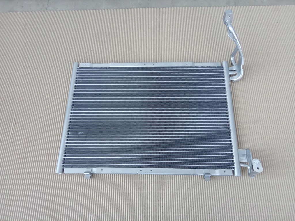 фото №1, Ford fiesta mk7 - радиатор кондиционера nowa